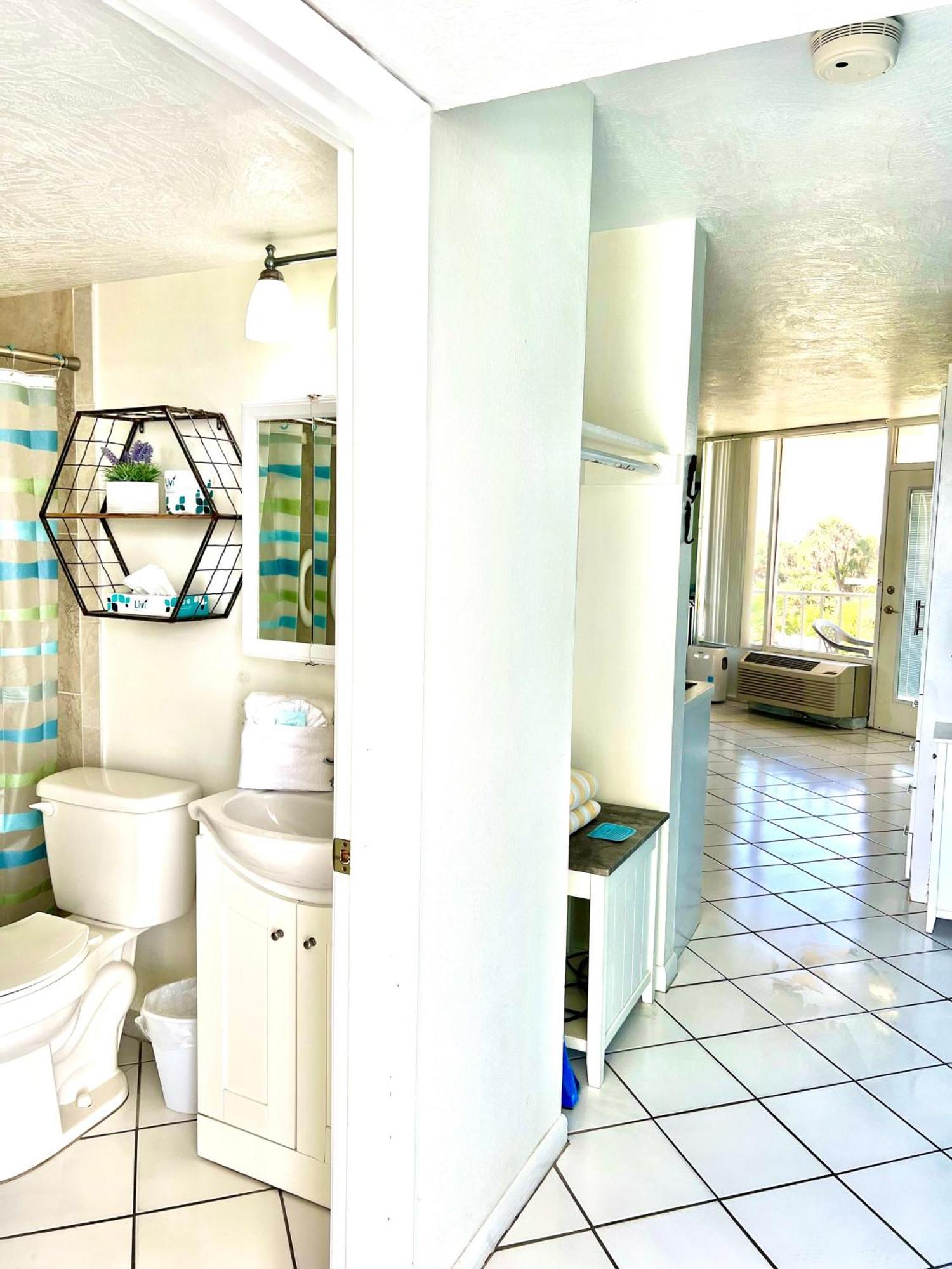 Beach Happy - Ocean View At Symphony Beach Club Ormond Beach Extérieur photo